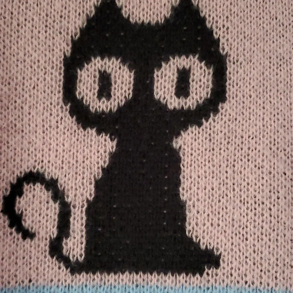 Pink Cat Pattern Sweater - Picture 5 of 10
